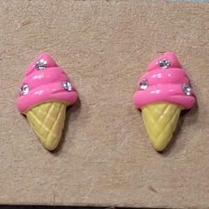 Ice cream cone 925 stud Earrings.